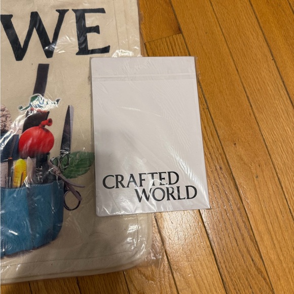 Loewe Beige Tote with Colorful Art Design - Picture 6 of 7